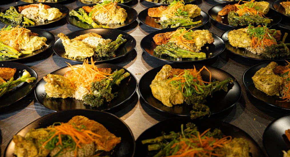 How-Much-Food-Is-Required-For-Per-Person-Catering